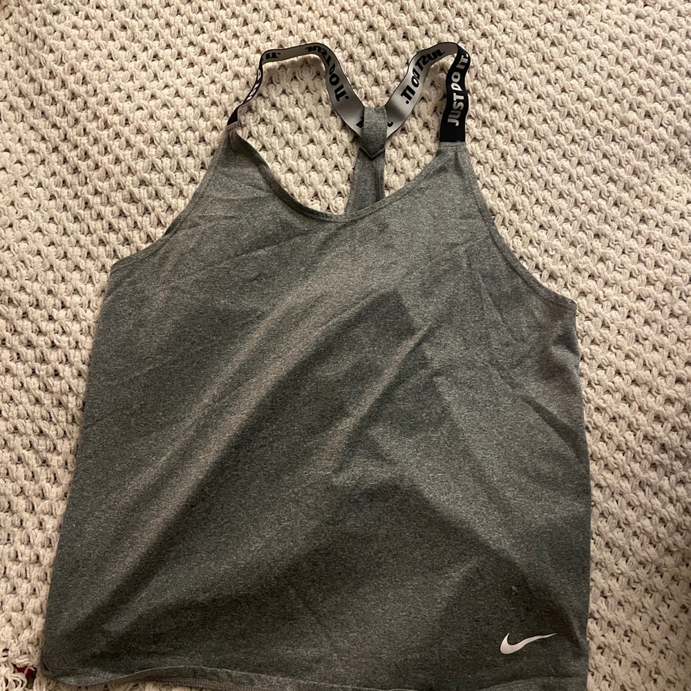 Nike workout tank top